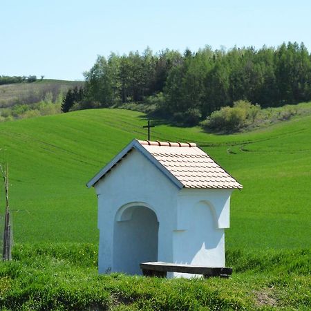 Moravske Toskansko Stavesice Bagian luar foto